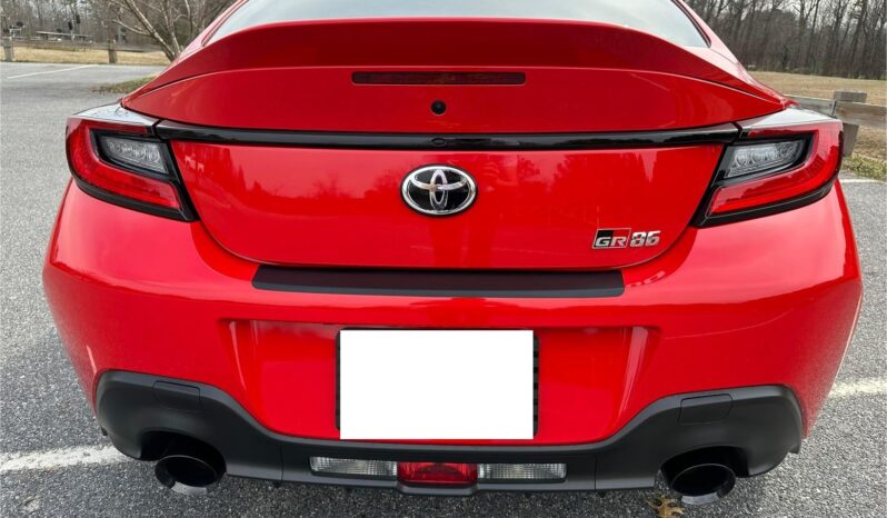 								2023 Toyota GR86 Premium full									