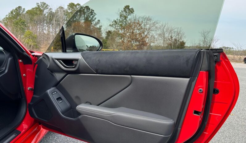 								2023 Toyota GR86 Premium full									