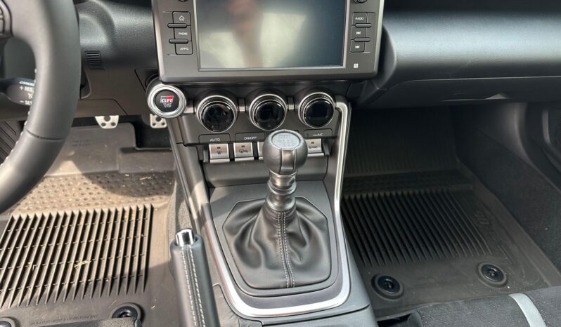 								2023 Toyota GR86 Premium full									