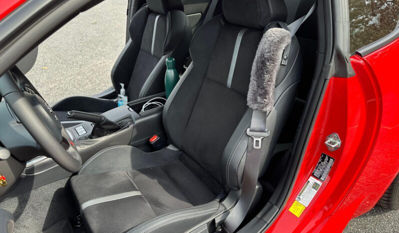 								2023 Toyota GR86 Premium full									