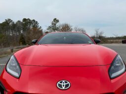 										2023 Toyota GR86 Premium full									