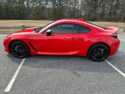 										2023 Toyota GR86 Premium full									