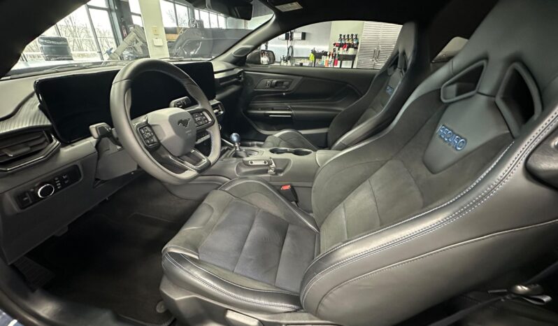 								2024 Ford Mustang Dark Horse full									