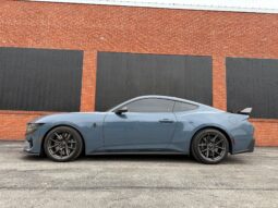 										2024 Ford Mustang Dark Horse full									