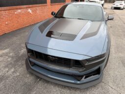 										2024 Ford Mustang Dark Horse full									