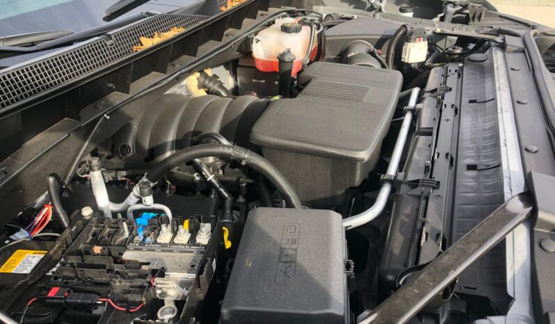 								2024 Chevrolet Silverado 1500 Crew Cab RST full									