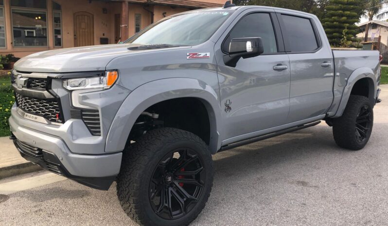 								2024 Chevrolet Silverado 1500 Crew Cab RST full									