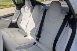 										2022 Tesla Model S Plaid full									