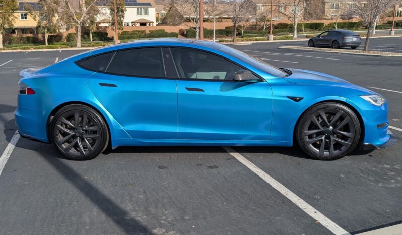 								2022 Tesla Model S Plaid full									
