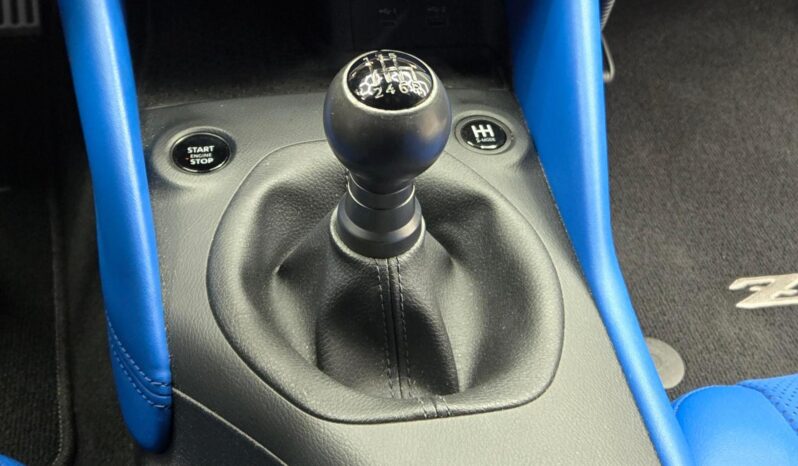 								2023 Nissan Z Performance full									