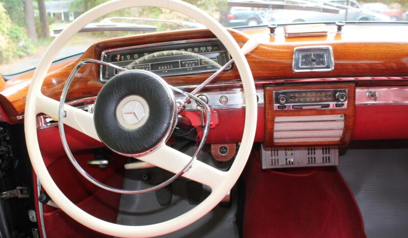 								1960 Mercedes-Benz 220SE Coupe 4-Speed full									