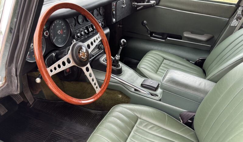 								1971 Jaguar XKE Series II Roadster full									