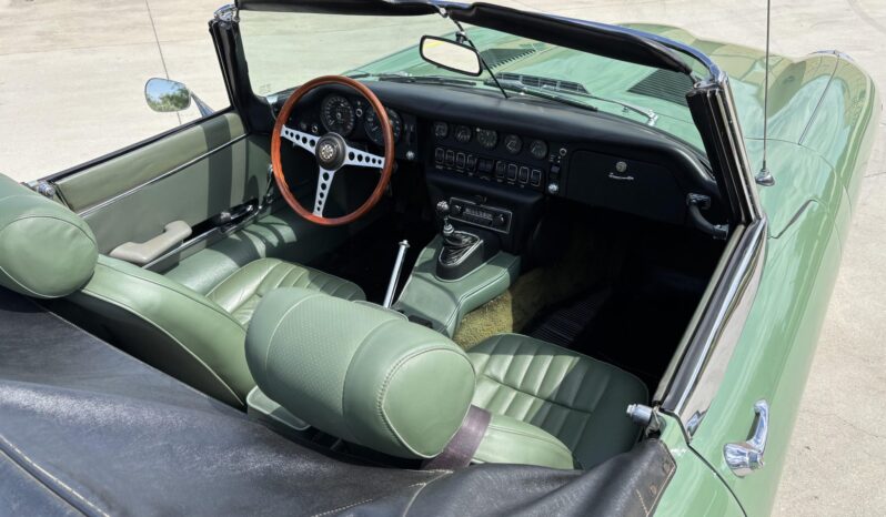 								1971 Jaguar XKE Series II Roadster full									