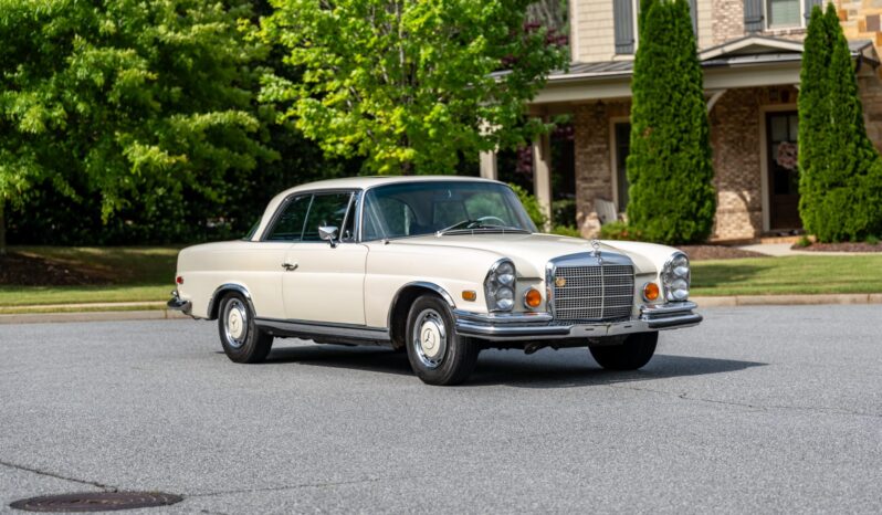 								1971 Mercedes-Benz 280SE 3.5 Coupe full									