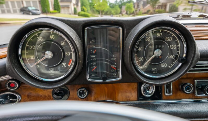 								1971 Mercedes-Benz 280SE 3.5 Coupe full									