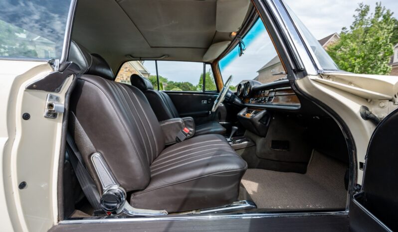 								1971 Mercedes-Benz 280SE 3.5 Coupe full									