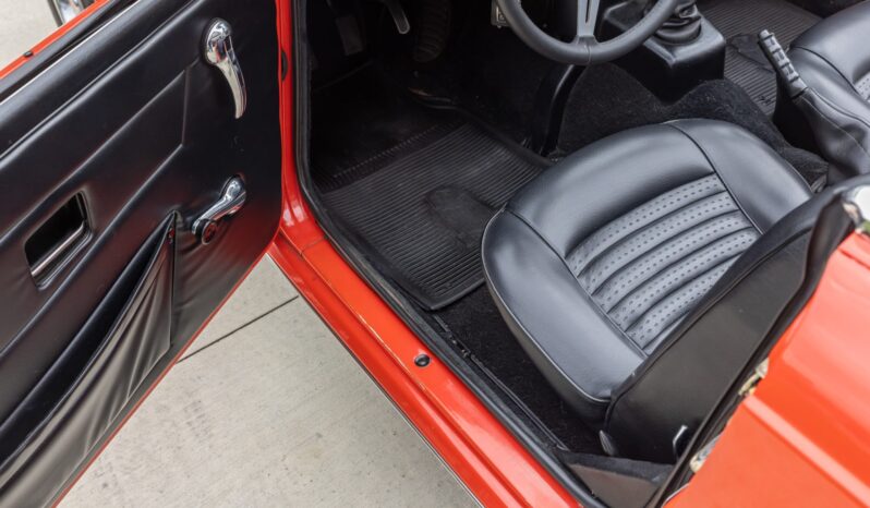 								1976 Triumph TR6 full									