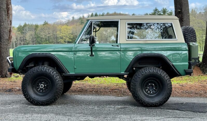 								1977 Ford Bronco Ranger 302 full									