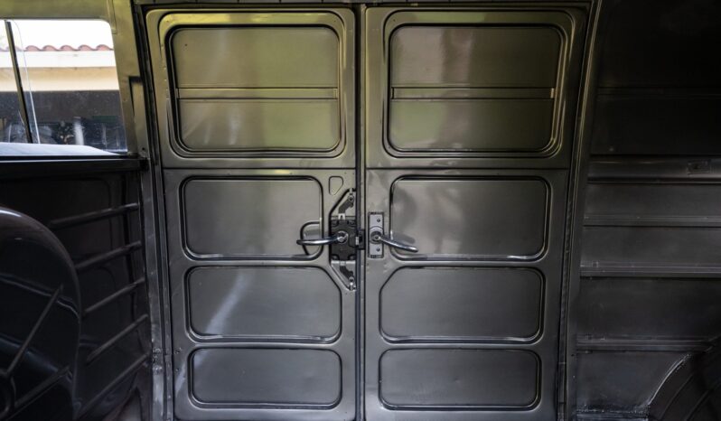 								1960 Volkswagen Type 2 Panel Van full									