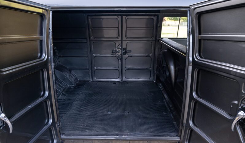 								1960 Volkswagen Type 2 Panel Van full									