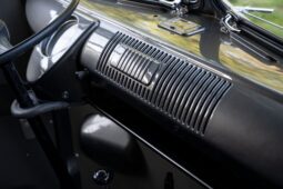 										1960 Volkswagen Type 2 Panel Van full									