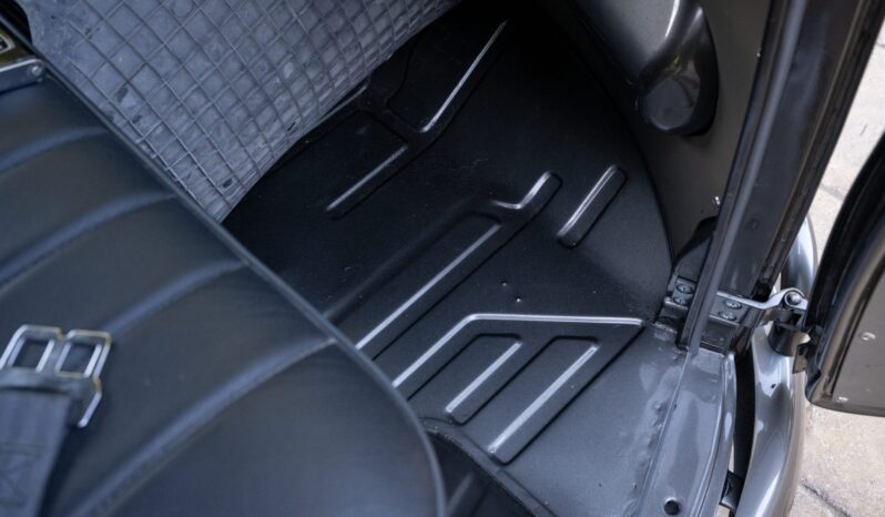 								1960 Volkswagen Type 2 Panel Van full									