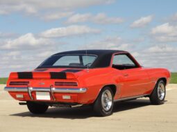 										1969 Chevrolet Camaro Z/28 Coupe 4-Speed full									