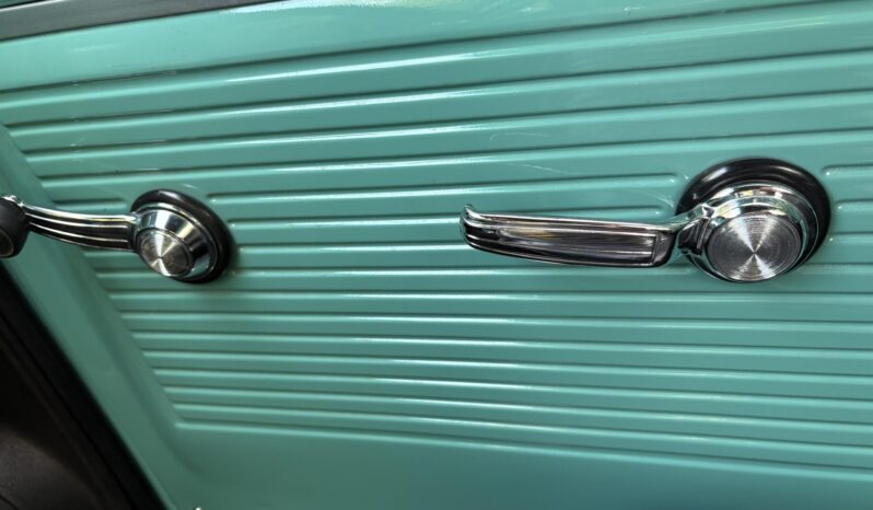 								1968 Chevrolet C10 Pickup full									