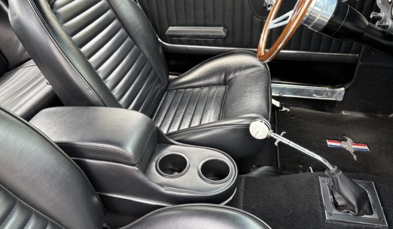 								1965 Ford Mustang Coupe 289 4-Speed full									