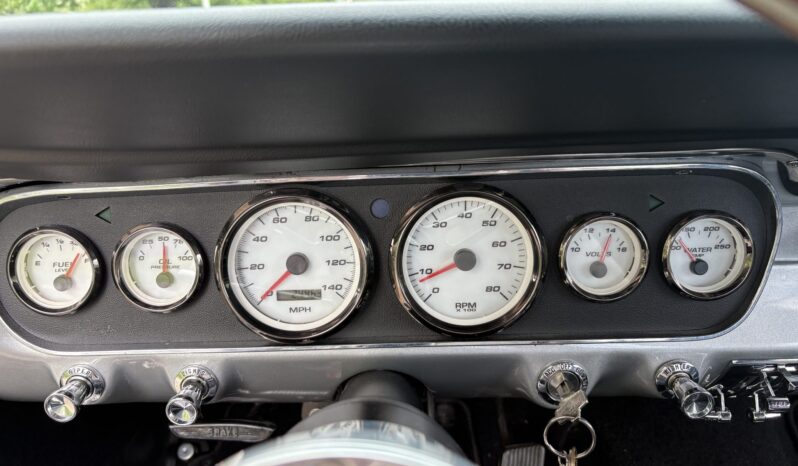 								1965 Ford Mustang Coupe 289 4-Speed full									