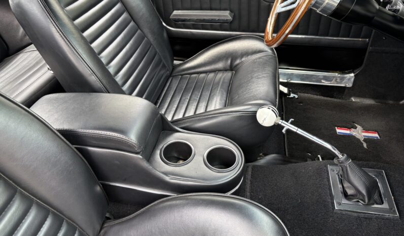 								1965 Ford Mustang Coupe 289 4-Speed full									