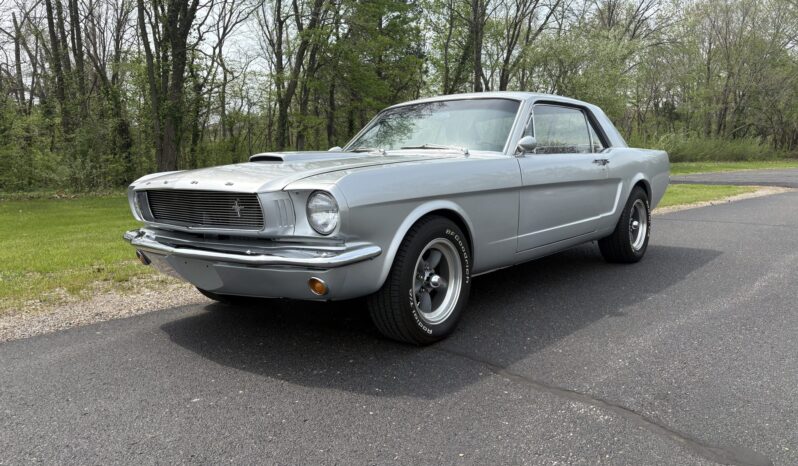 								1965 Ford Mustang Coupe 289 4-Speed full									