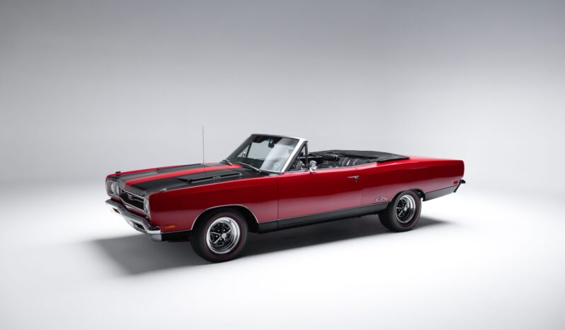 								1969 Plymouth GTX Convertible 4-Speed full									