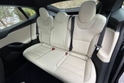 										2023 Tesla Model S Plaid full									