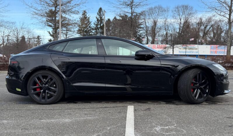 								2023 Tesla Model S Plaid full									