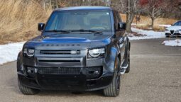 										2023 Land Rover Defender 110 V8 full									