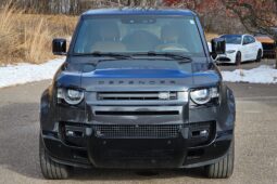 										2023 Land Rover Defender 110 V8 full									