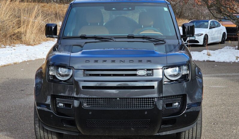 								2023 Land Rover Defender 110 V8 full									