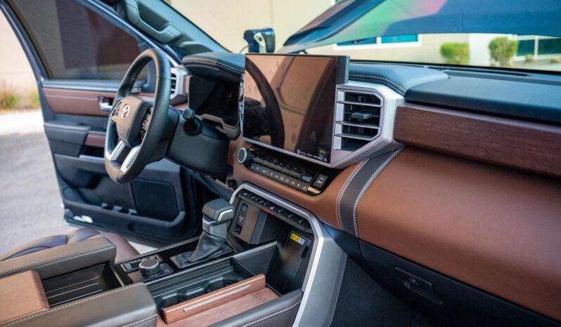 								2023 Toyota Tundra 1794 Edition CrewMax 4×4 full									