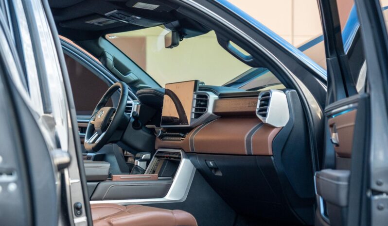 								2023 Toyota Tundra 1794 Edition CrewMax 4×4 full									