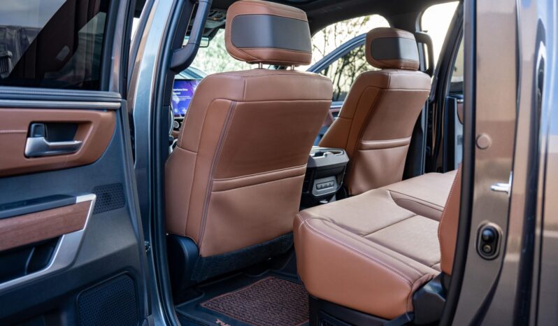 								2023 Toyota Tundra 1794 Edition CrewMax 4×4 full									