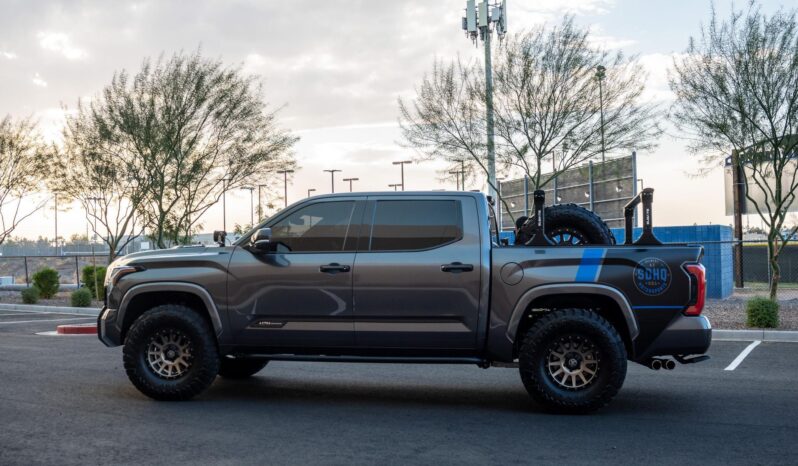 								2023 Toyota Tundra 1794 Edition CrewMax 4×4 full									