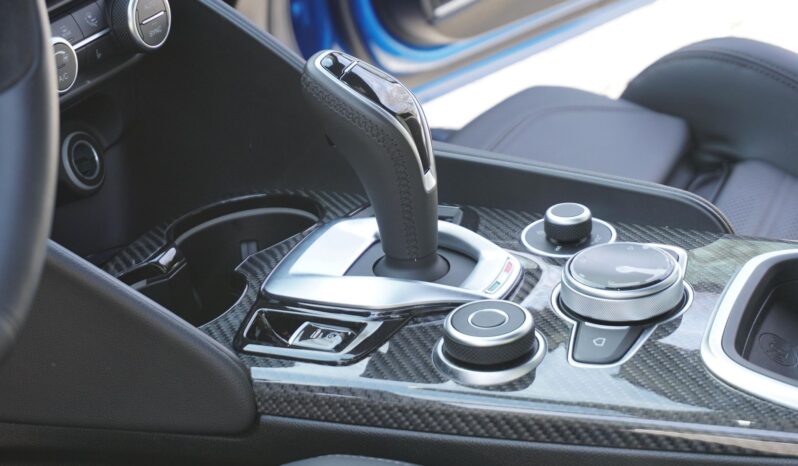 								2023 Alfa Romeo Giulia Quadrifoglio full									