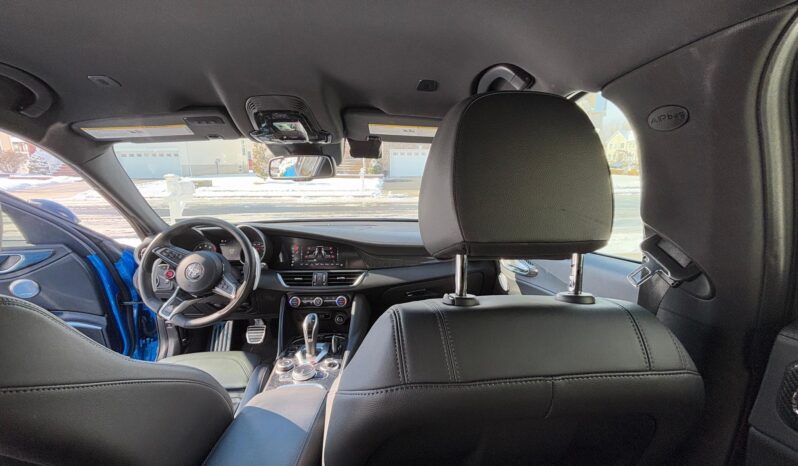 								2023 Alfa Romeo Giulia Quadrifoglio full									