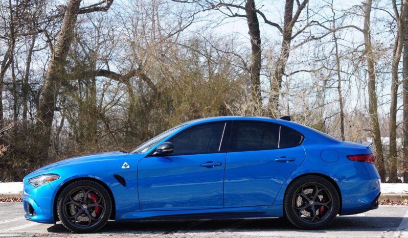 								2023 Alfa Romeo Giulia Quadrifoglio full									