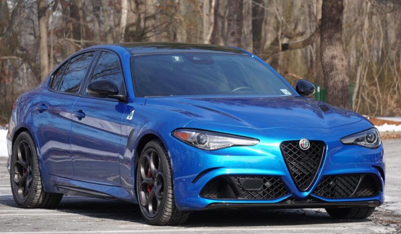 								2023 Alfa Romeo Giulia Quadrifoglio full									