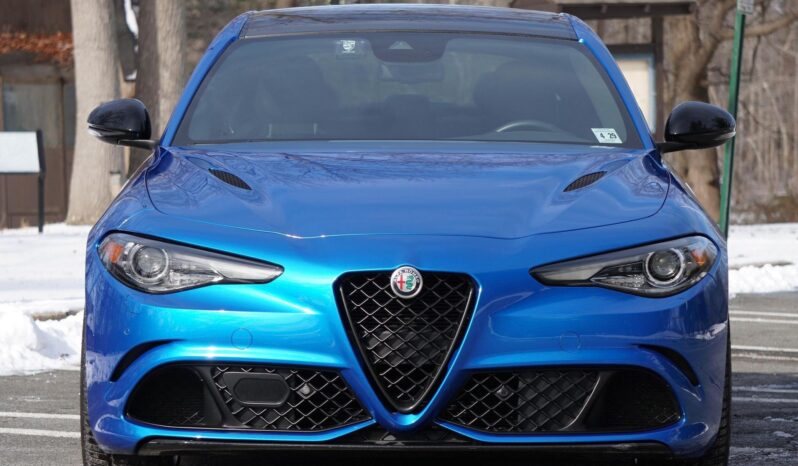 								2023 Alfa Romeo Giulia Quadrifoglio full									