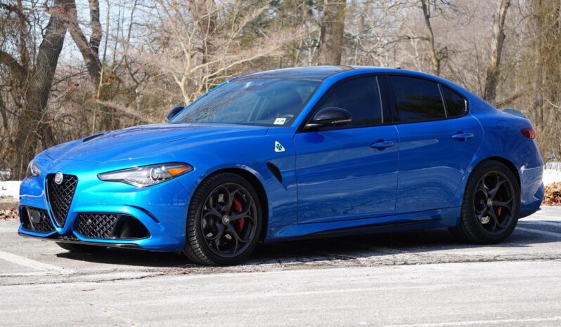 								2023 Alfa Romeo Giulia Quadrifoglio full									