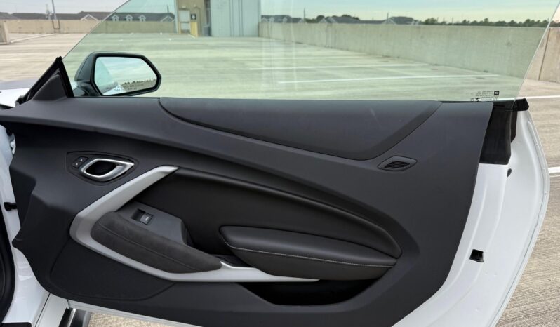 								2022 Chevrolet Camaro SS Coupe full									