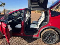 										2022 Tesla Model X Plaid full									